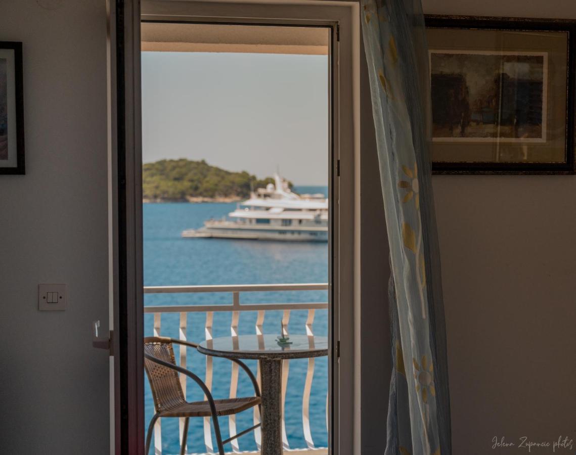 Apartments Lastovo Silic Екстериор снимка