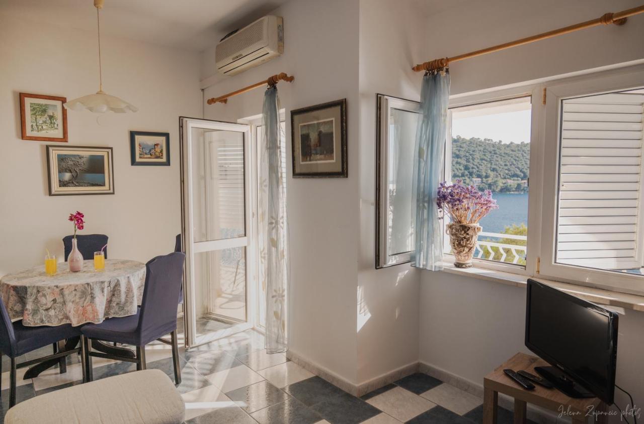 Apartments Lastovo Silic Екстериор снимка
