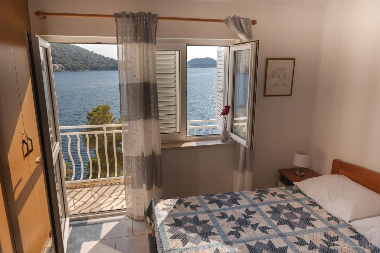 Apartments Lastovo Silic Екстериор снимка