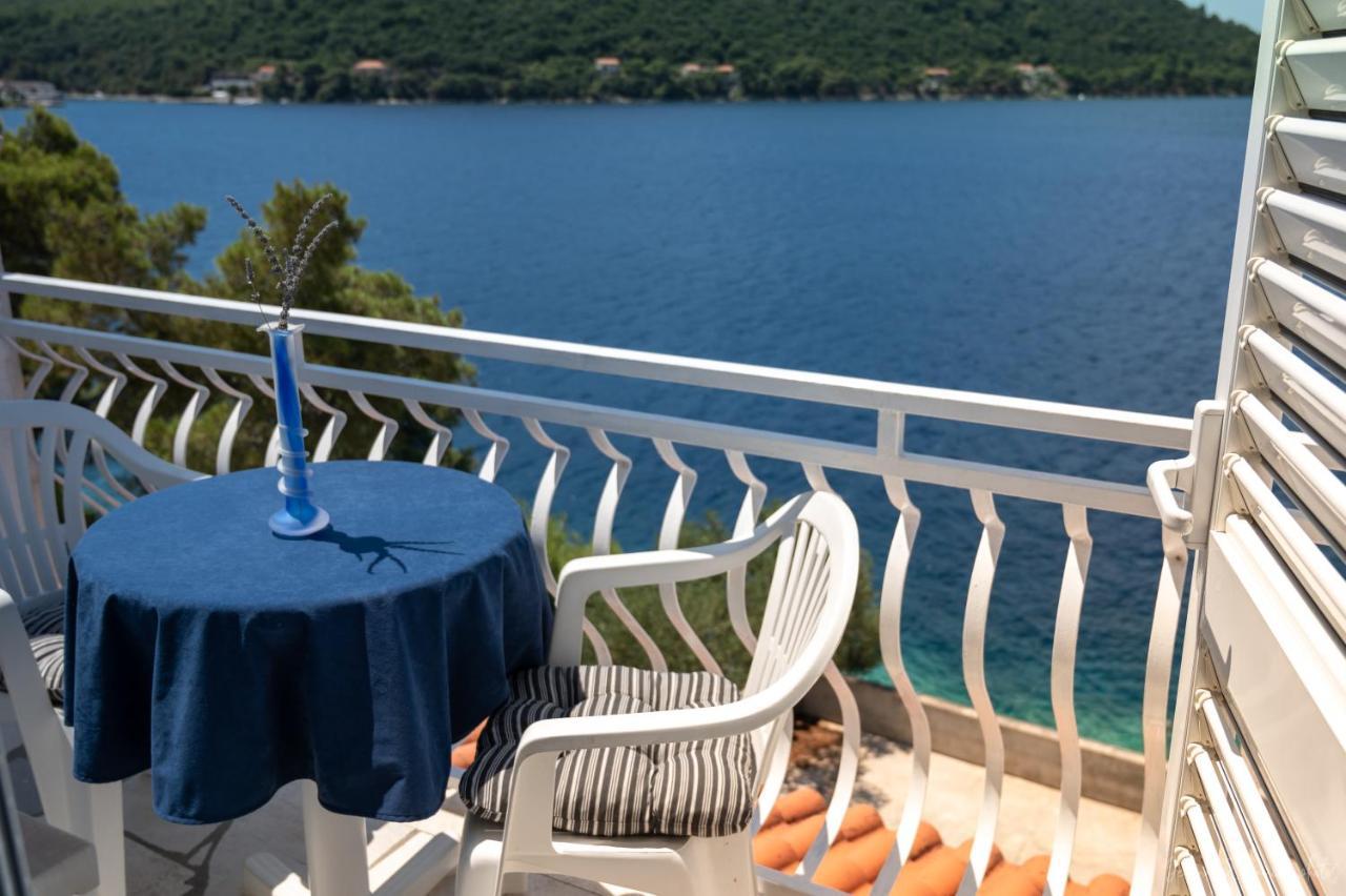 Apartments Lastovo Silic Екстериор снимка