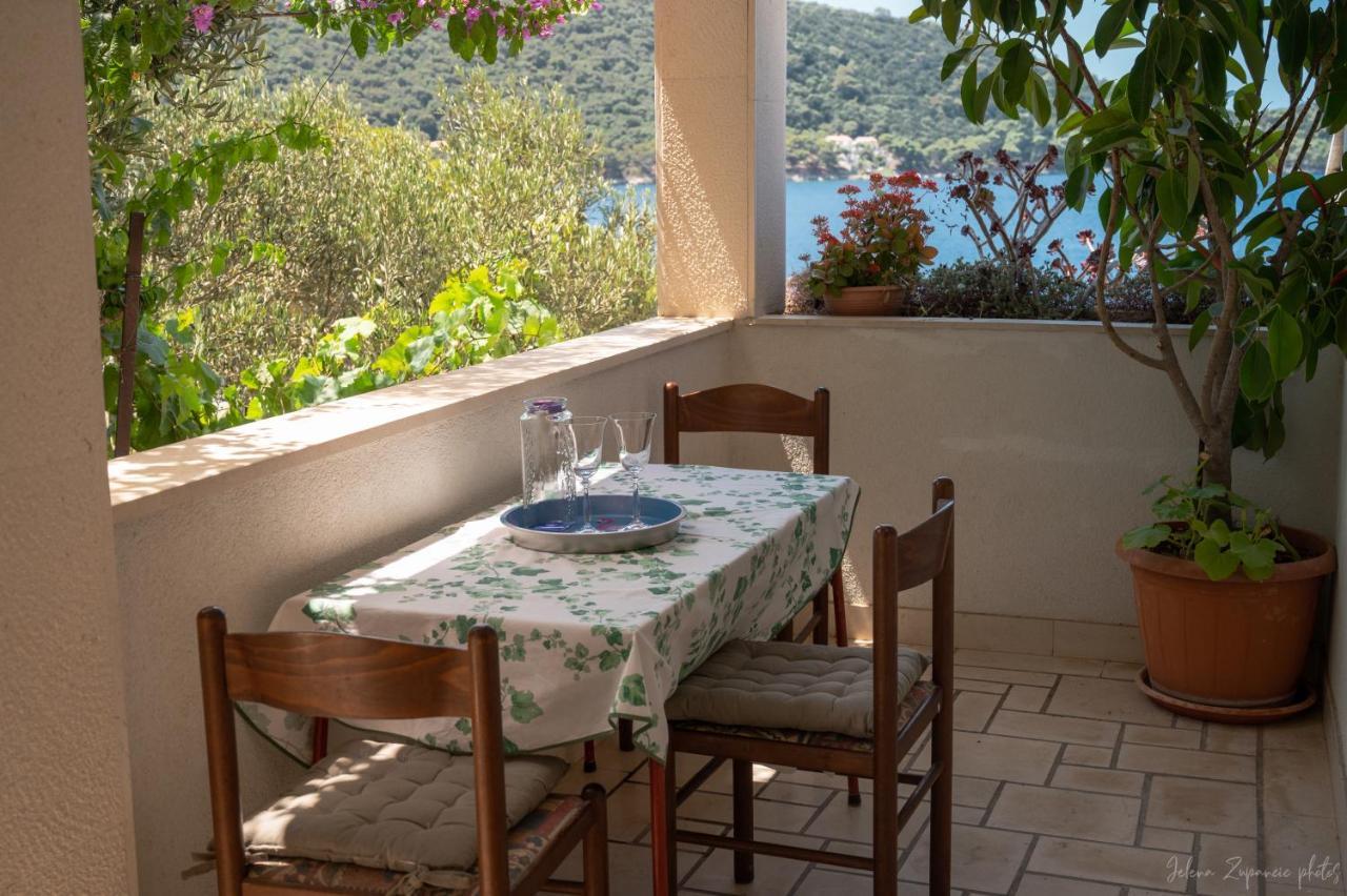 Apartments Lastovo Silic Екстериор снимка
